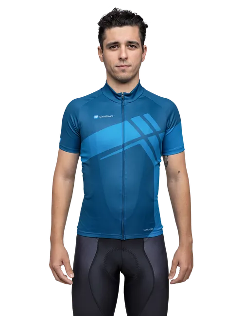 Nuestro/a modelo mide 173 cm  y lleva la talla  5