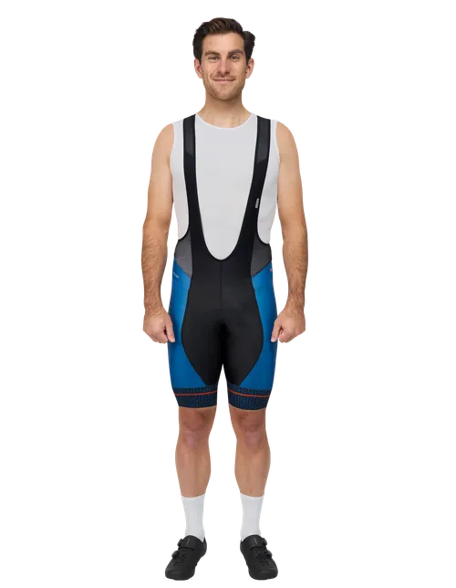 Nuestro/a modelo mide 178 cm  y lleva la talla  4