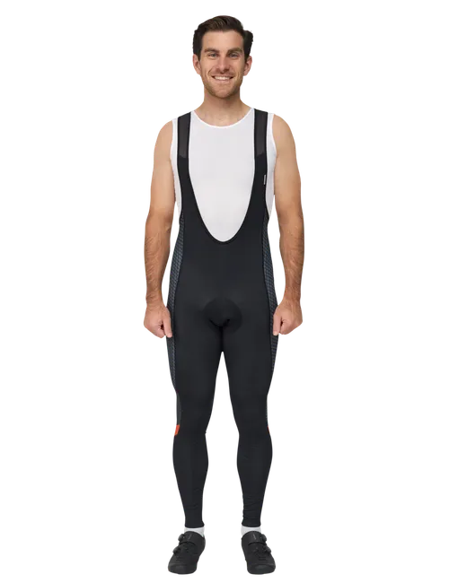 Nuestro/a modelo mide 178 cm  y lleva la talla  4