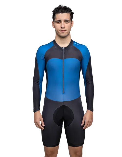 Nuestro/a modelo mide 173 cm  y lleva la talla  6