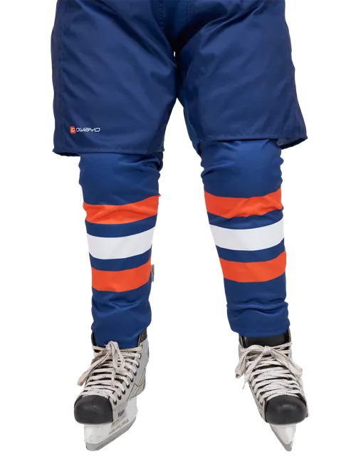 Nuestro/a modelo mide 175 cm  y lleva la talla  L