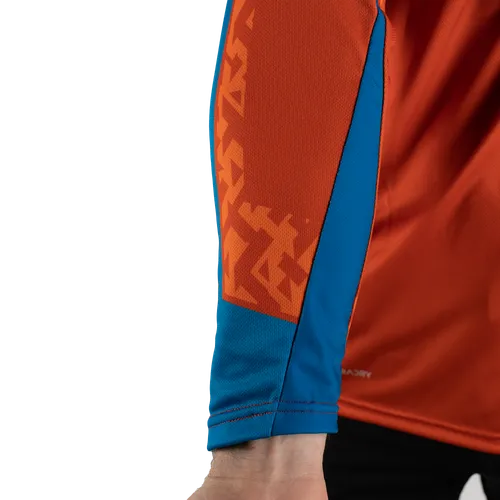 Mangas raglan largo