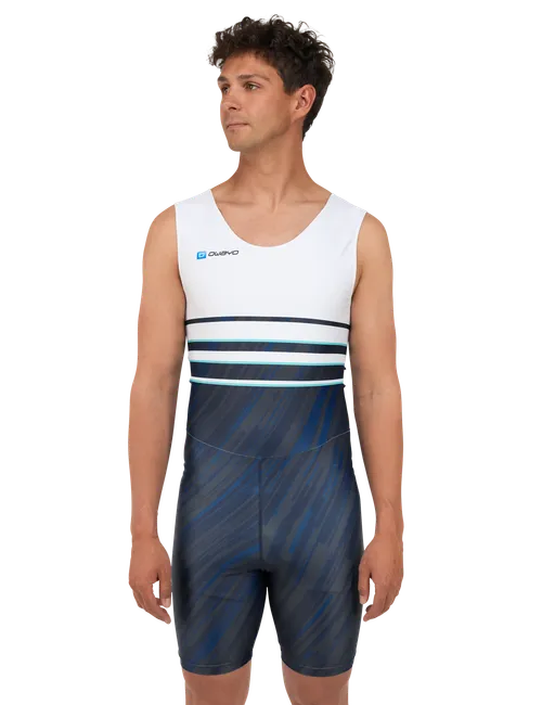 Nuestro/a modelo mide 190 cm  y lleva la talla  7 Long